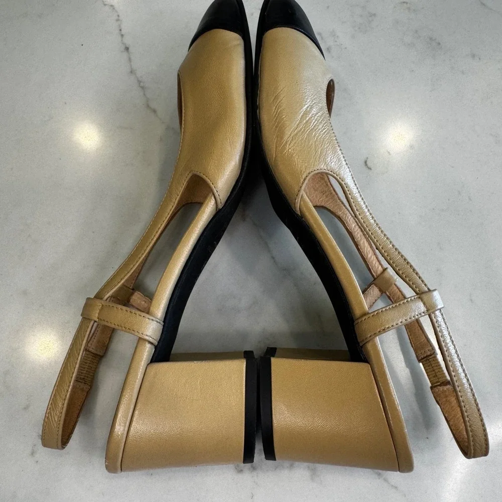 FS/NY French Sole Wom 9.5 B Beige Black Cap Toe Leather Slingback Low Block Heel